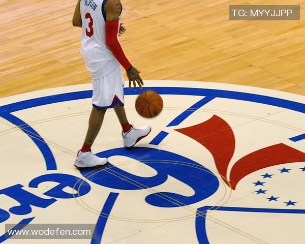 门兴格拉德巴赫防线稳固